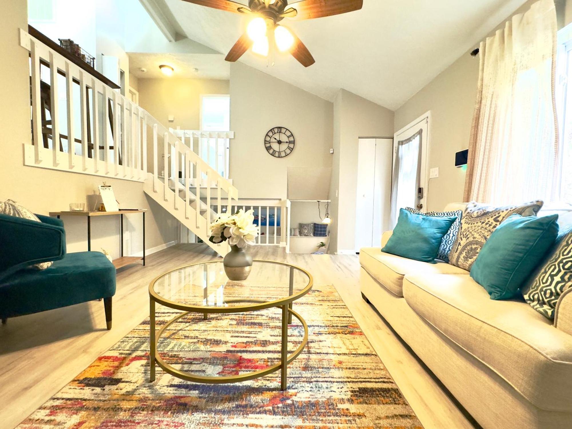 Charming Three Bedroom With King Bed And Fire Pit Raleigh